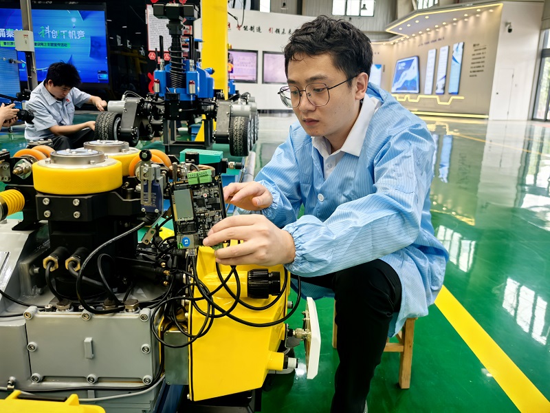 “培、用、效”——解鎖陜西建材科技的人才管理“秘籍”