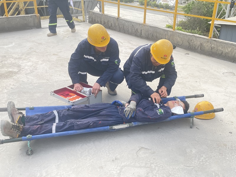 富平公司制成車間開展有限空間應(yīng)急演練活動(dòng)